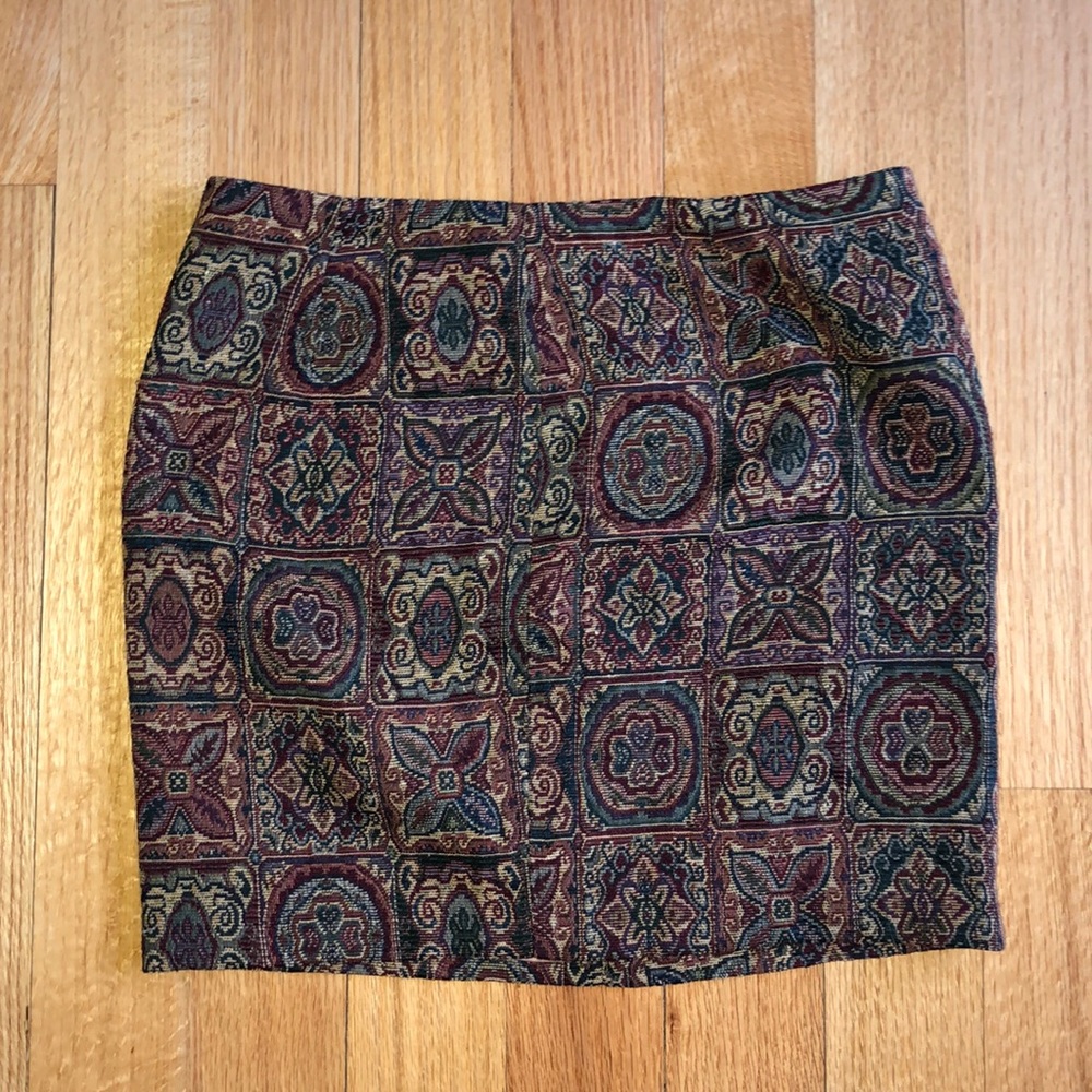 💚❤️Medium Forever 21 Skirt